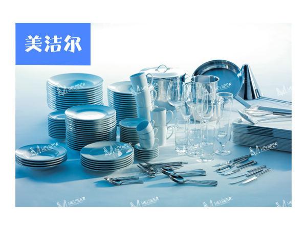 食堂廚房洗碗機好用嗎？食堂洗碗機洗密胺餐具怎么樣？